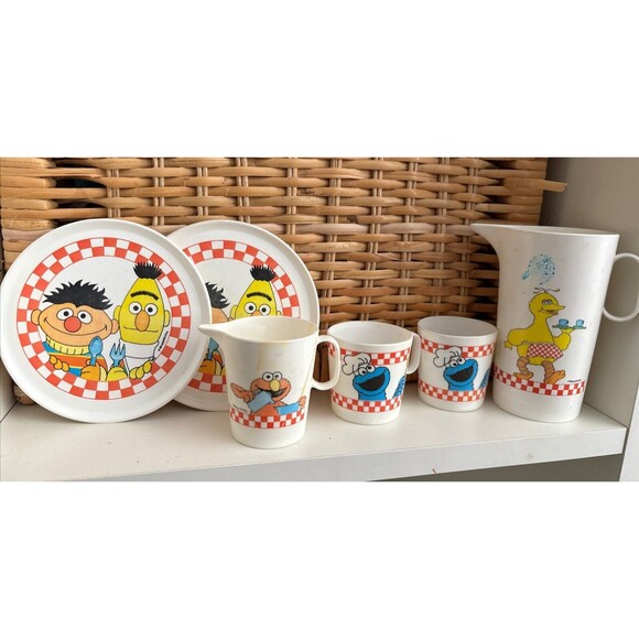 Vintage Chilton Globe Inc Muppets Sesame Street Play Dishes Tea Set 6 Piece Set - Picture 1 of 7